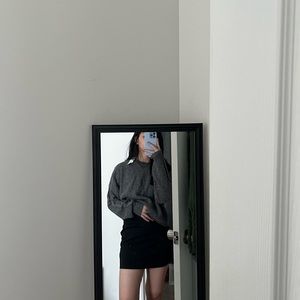 hollister grey sweater